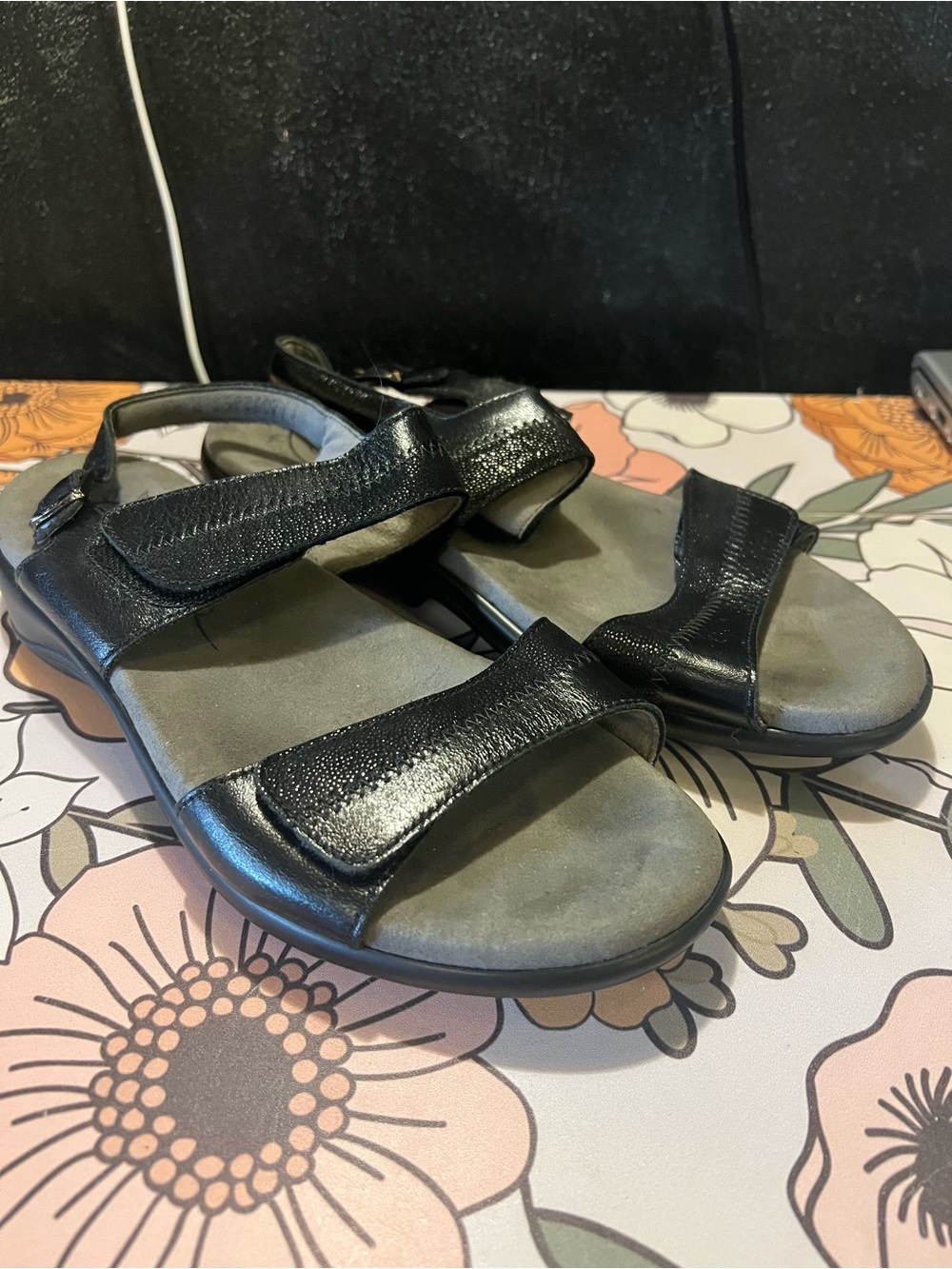 SAS Black Leather Hook-and-Loop Women's Sandals